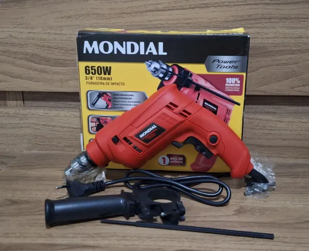 Furadeira de impacto mondial 650W 127V completa para vc adquirir. 200,00