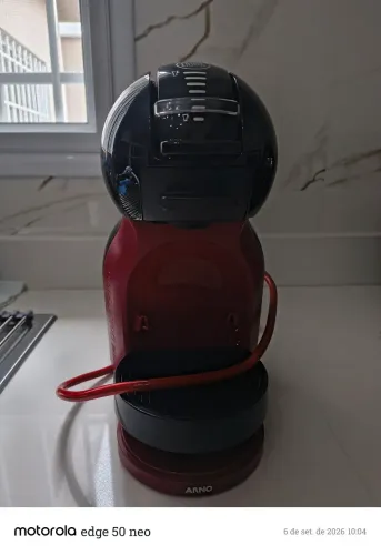 Cafeteira Dolce Gusto automática