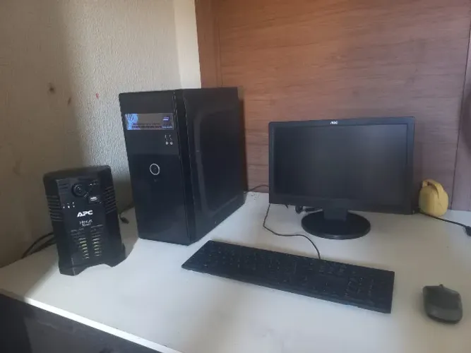? Computador Completo + Monitor + Estabilizador | SSD 240GB | Windows 11 Pro | R$ 350