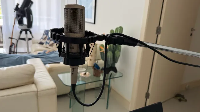 Microfone Condensador AKG C2000B + Shockmount Original (Excelente Áudio)