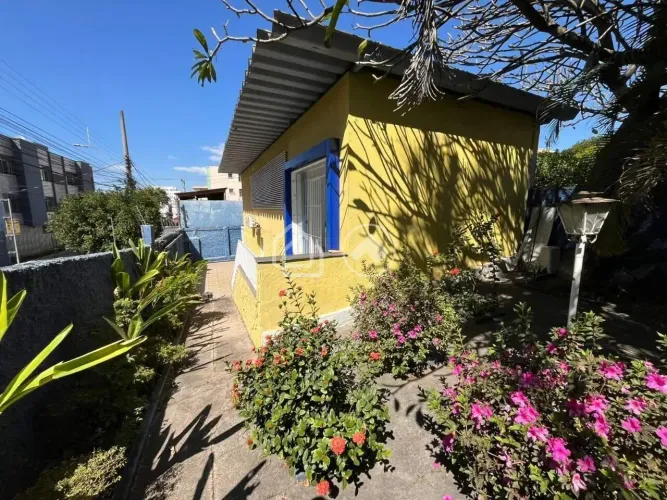 Casa comercial exclusiva para aluguel no bairro Nova Suíssa, em Belo Horizonte