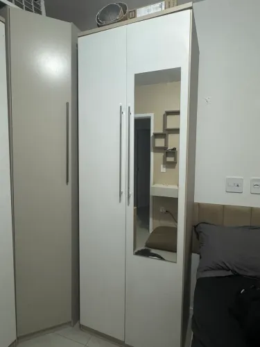 Guarda roupa duas portas