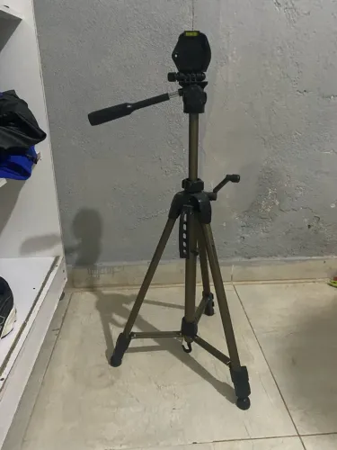 Suporte tripé para câmera 