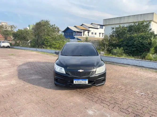 Chevrolet Onix JOY Hatch 1.0 8V Flex Mec. 4P 2017