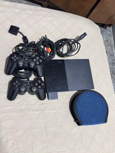 PS2 em ótimo estado