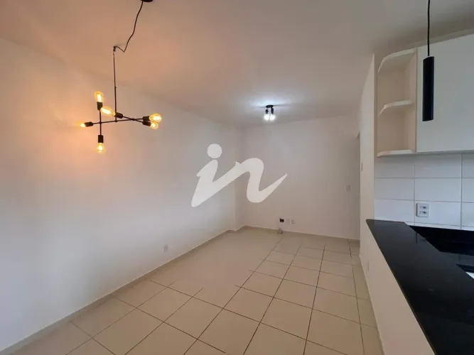 Apartamento à venda com 2 quartos no bairro Santa Mônica, em Uberlândia