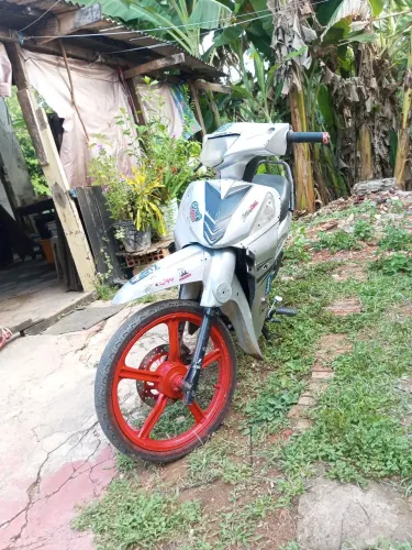 Vende-Se Uma Win 110cc