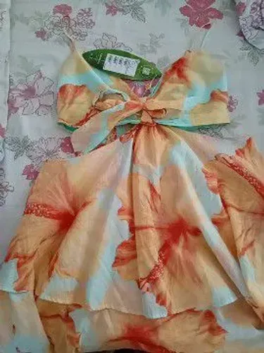 Vestido da Farm novo tamanho g veste do 44 ao 46