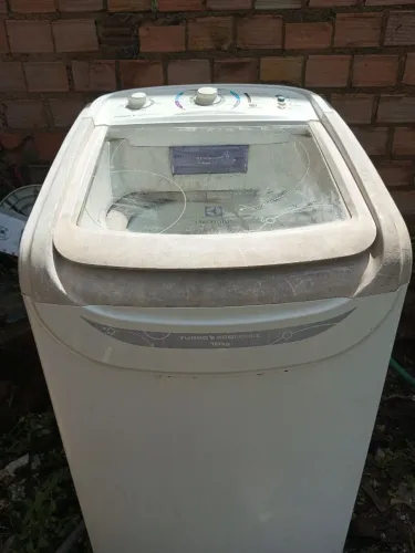 Vende-se Electrolux 10 kg.