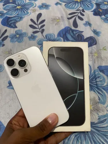 iPhone 16 Pro