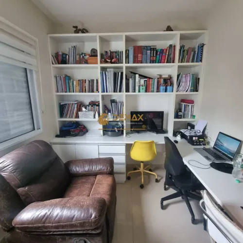 Casa 4 Dorm. Urbanova - Premium em São José dos Campos para Comprar