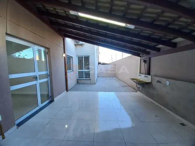 Apartamento térreo com quintal privativo 2 quartos Condomínio Vista de Vila Velha