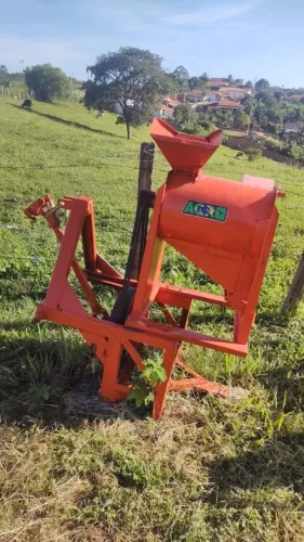 Debulhador de milho para trator