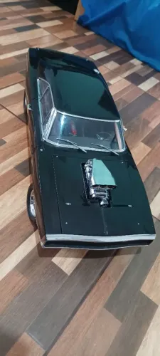 Dodge Charger V&F 1:8