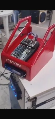 Vendo som automotivo