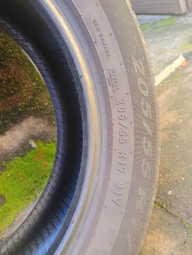 Pneu Pirelli Scorpion 17 usado