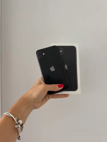 iPhone 11 64gb (Todo original)