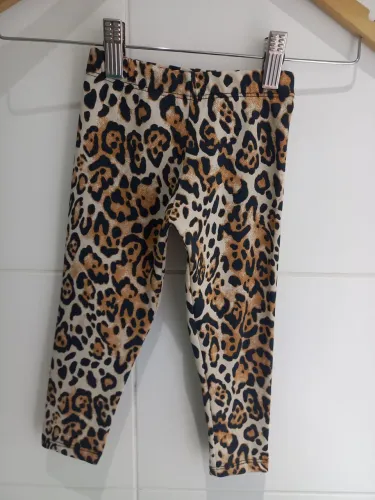 Calça legging oncinha