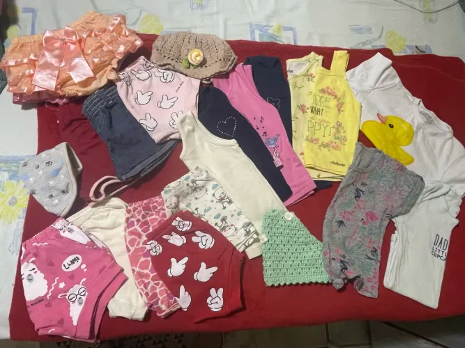 Roupinha menina