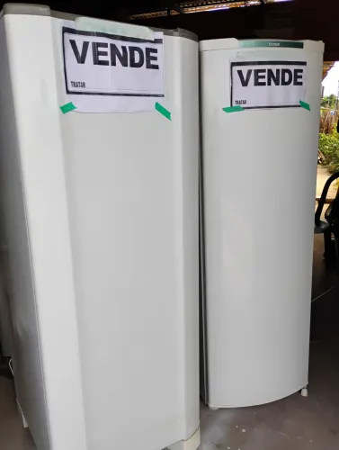 2 geladeira pra vender 500 reais cada uma. Funcionando e gelando perfeitamente 