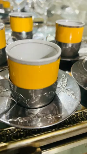 Xícaras antigas