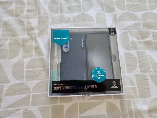 Capa Nilkin Z Fold6 - Original e sem uso