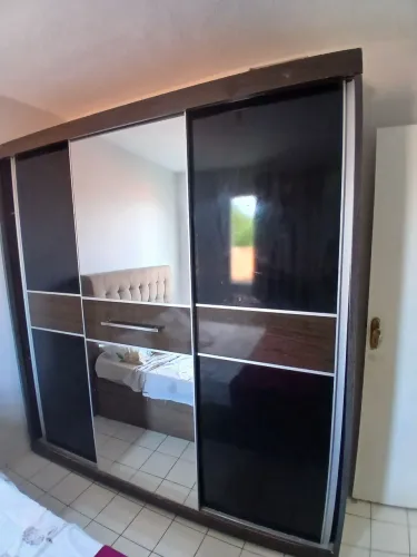 Guarda roupa de casal