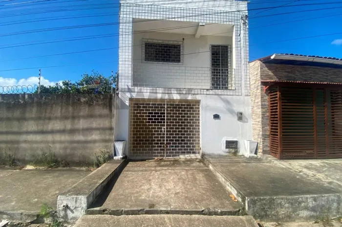 "Casa à venda no Potengi: Oportunidade Única! (N/F)