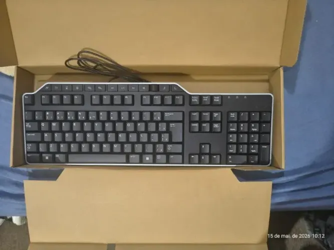 Teclado Multimídia Usb Dell Kb522 - Idioma Português Brasil