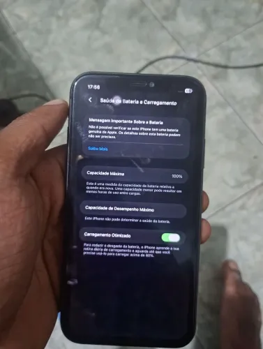 iPhone 11 semi-novo