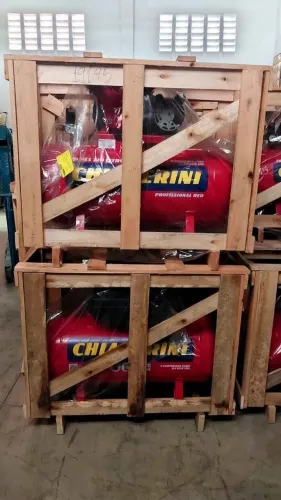 Compressor de 110L Profissional 140lbf 10pcm 2hp Chiaperini - Loja/Nova
