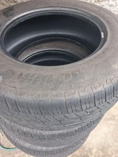Pneu meia vida 265/65/17