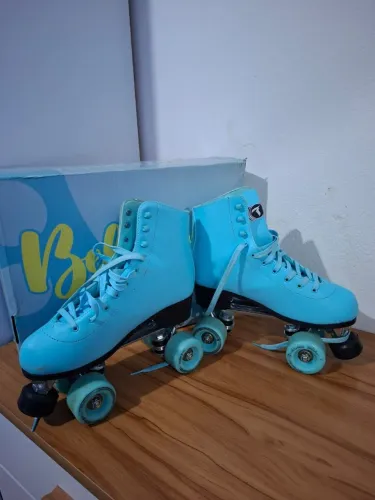 Patins QUAD TRAXART modelo Bellaz + Acessorios TRAXART