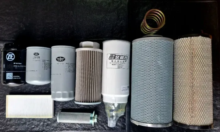 KIT FILTROS XE225BR, XE150, XE180, XE210, XC870BR-I, XC870BR-I, LW300KV, LW300BR.