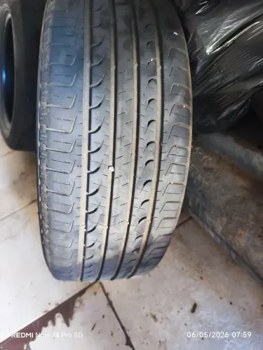 Pneus 215/55/17 Goodyear 60%