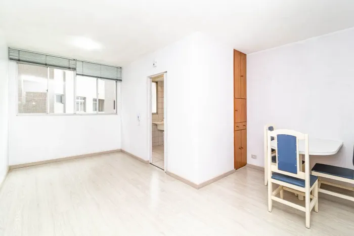 Compacto para investir bem no Batel