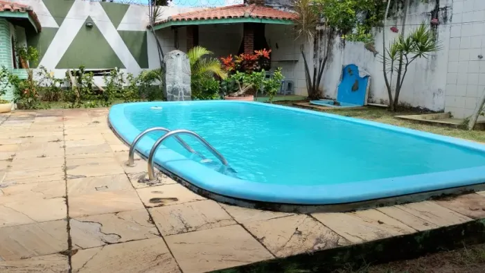 CASA 4 QUARTOS COM PISCINA EM CANTO DO SOL (BARRA DO JACUÍPE) - FDS E MEIO DE SEMANA