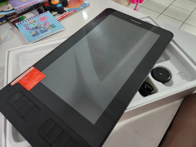 Mesa Digitalizadora Gaomon PD1161 com Tela - Excelente Estado, Pouco Uso