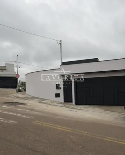 Casa com piscina a venda no Vila Verde em Bragança Paulista