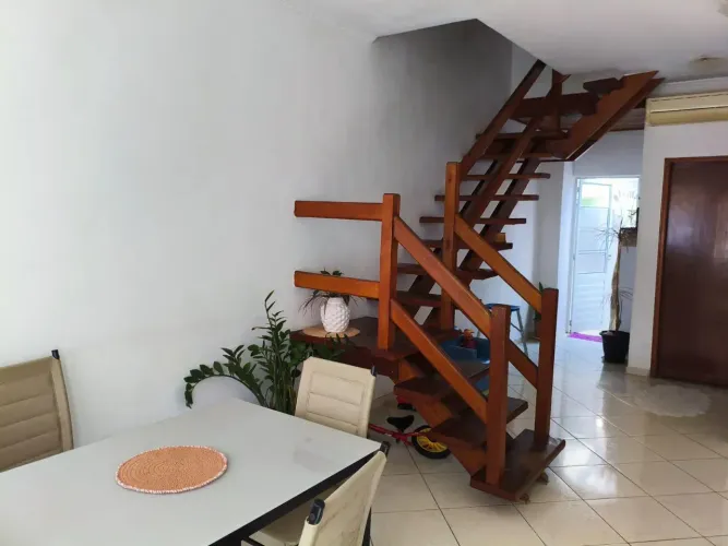 Sobrado para venda com 99 metros quadrados com 3 quartos em Vila São Paulo - Mongaguá - SP