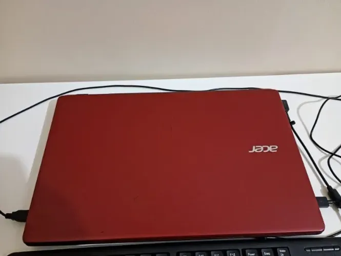 Notebook Asus - Intel Core i5 5200U, 8GB RAM,1TB, SSD 240GB, Windows 11