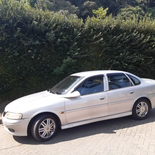Chevrolet Vectra GL 2.2 MPFI Milenium 2001