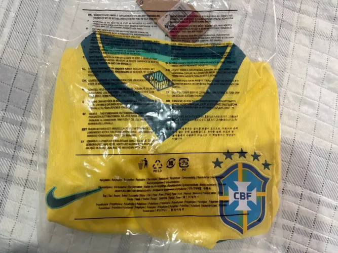 Camisa do Brasil Versão Torcedor G
