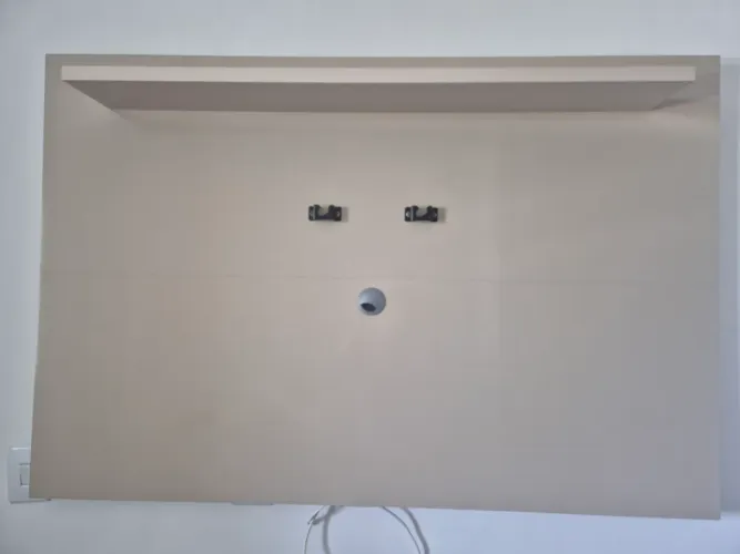 Painel para televisão 