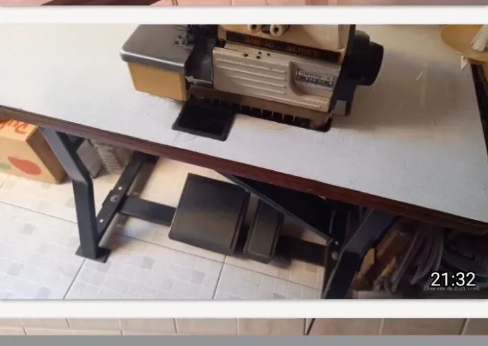 Máquina de costura interlock 