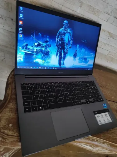 notebook Samsung book core i7 11° Ger 8 GB ddr4 com SSD 128 GB