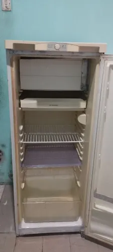 Geladeira Continental 270L OPORTUNIDADE