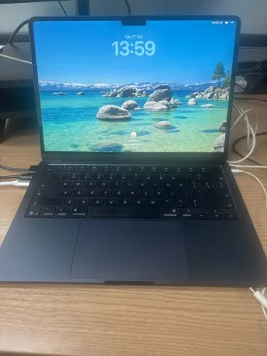 Macbook air M5 16gb 512 ssd + apple care