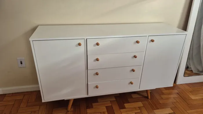 Cômoda / Buffet para quarto