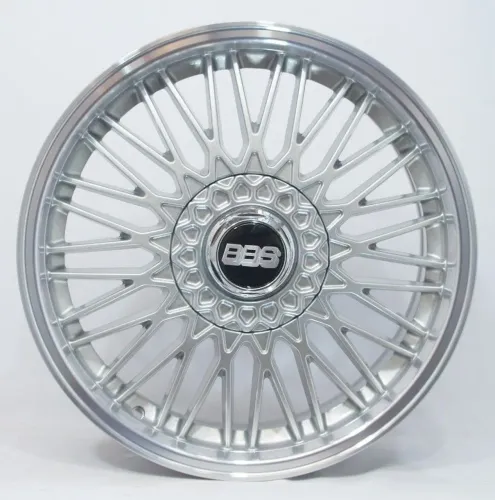 Rodas Bbs Prata com borda diamantada aro 18 multi furos 4x100 e 4x108 novas